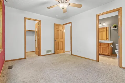 5420 134th Street N Hugo MN 55038