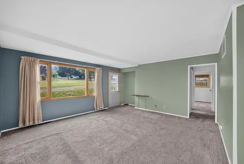 16 Carter Lane Silver Bay MN 55614