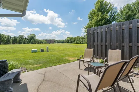 549 Oakwood Drive Janesville MN 56048
