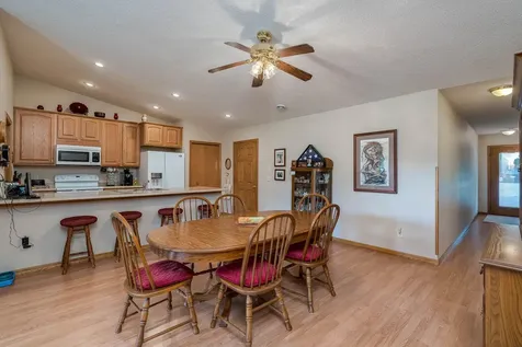 549 Oakwood Drive Janesville MN 56048