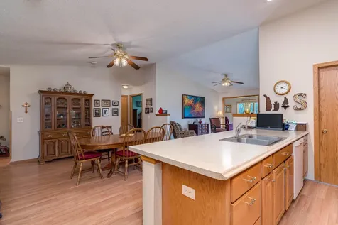 549 Oakwood Drive Janesville MN 56048