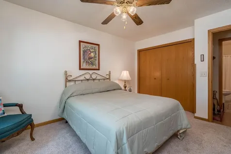 549 Oakwood Drive Janesville MN 56048