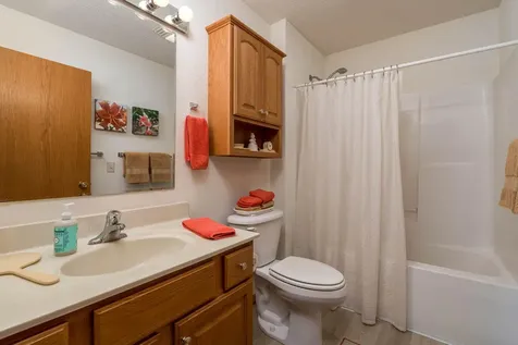 549 Oakwood Drive Janesville MN 56048