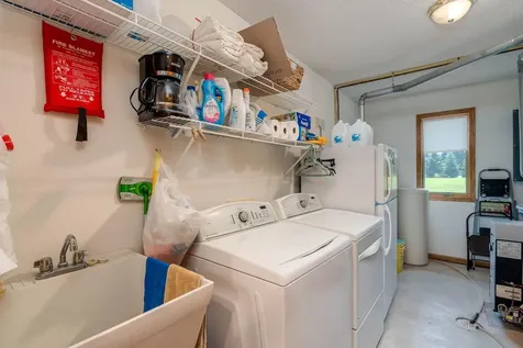 549 Oakwood Drive Janesville MN 56048