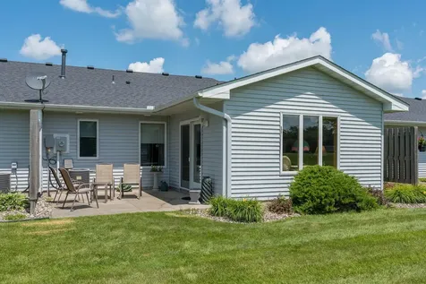 549 Oakwood Drive Janesville MN 56048