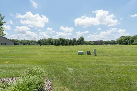 549 Oakwood Drive Janesville MN 56048