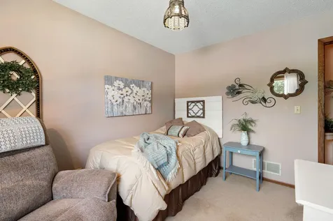 430 Cindy Lane Owatonna MN 55060