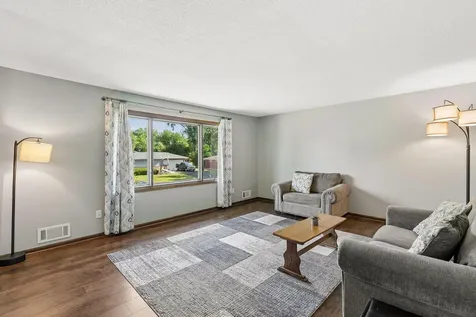 1349 20th Street W Hastings MN 55033