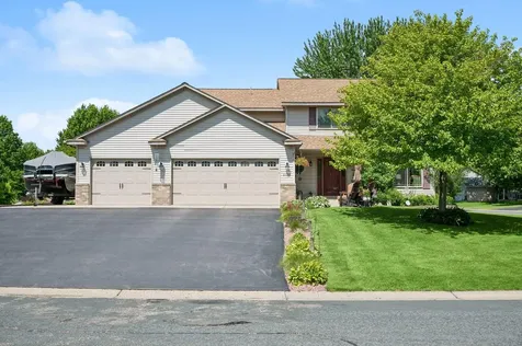 21071 Hyacinth Avenue Lakeville MN 55044