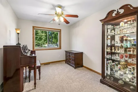 21071 Hyacinth Avenue Lakeville MN 55044