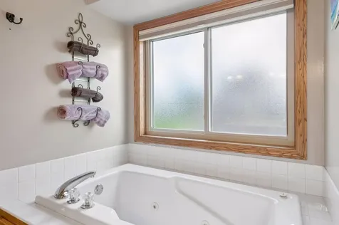 21071 Hyacinth Avenue Lakeville MN 55044