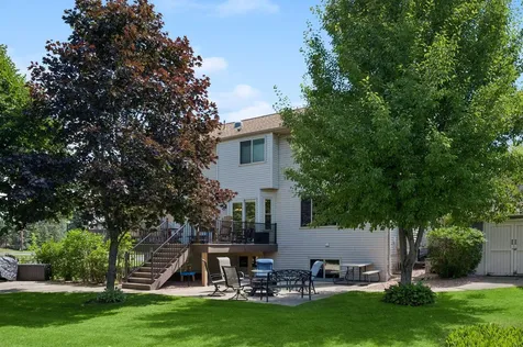 21071 Hyacinth Avenue Lakeville MN 55044
