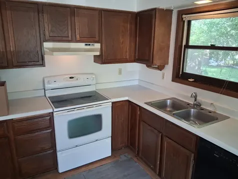 506 W Stanton Avenue Fergus Falls MN 56537