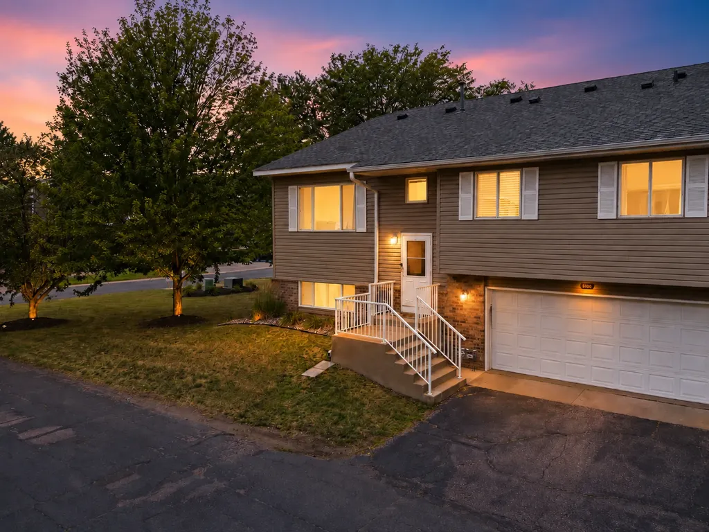 7610 157th Street W Apple Valley MN 55124