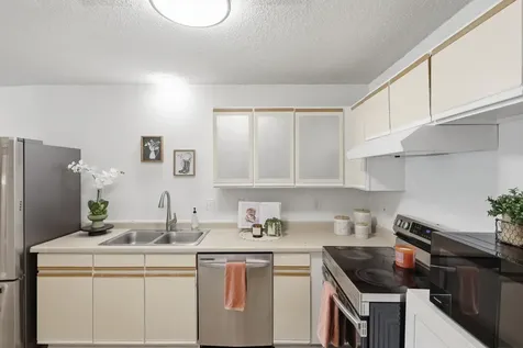 7610 157th Street W Apple Valley MN 55124