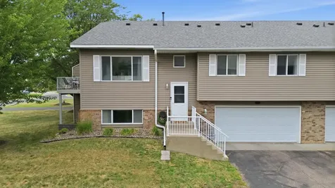 7610 157th Street W Apple Valley MN 55124