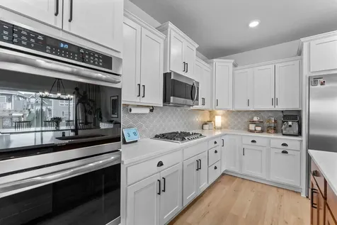 20391 Greengate Court Lakeville MN 55044