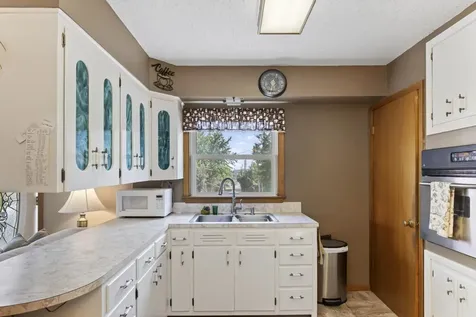 436 8th Street NW Valley City ND 58072