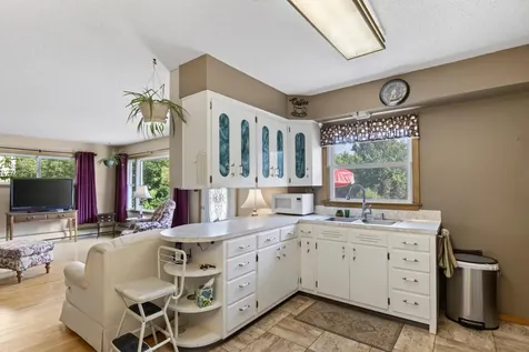 436 8th Street NW Valley City ND 58072