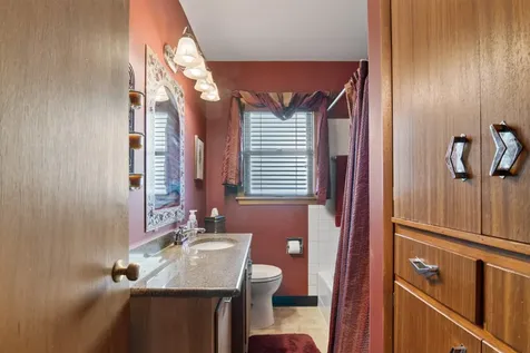436 8th Street NW Valley City ND 58072