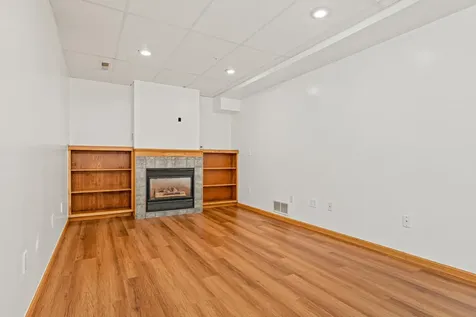 1108 Mackubin Street Saint Paul MN 55117