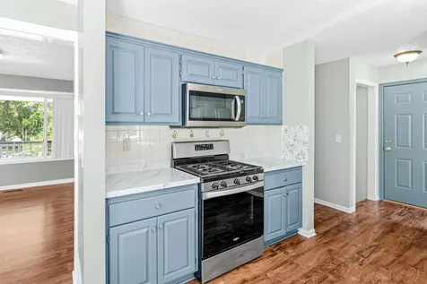 1108 Mackubin Street Saint Paul MN 55117