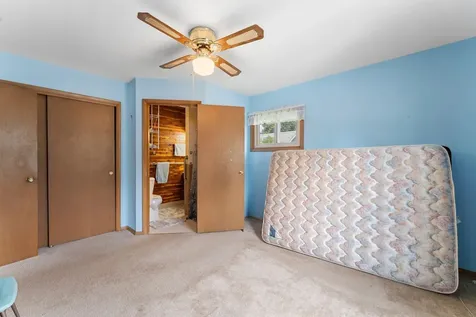 695 N Oak Drive Vadnais Heights MN 55127