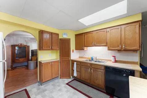 695 N Oak Drive Vadnais Heights MN 55127