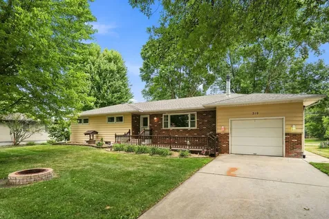 319 Maple Avenue S Maple Lake MN 55358