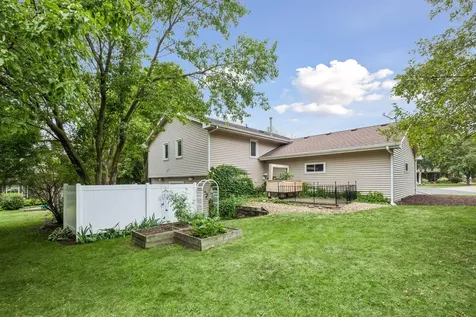 148 Stacy Circle Waconia MN 55387