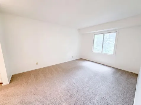 2601 Setter Circle Mound MN 55364