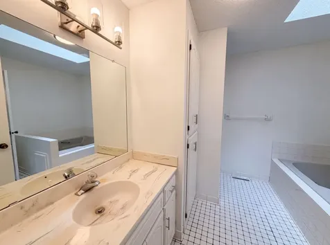 2601 Setter Circle Mound MN 55364