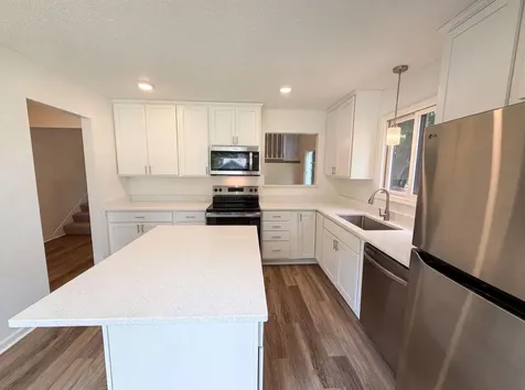 2601 Setter Circle Mound MN 55364
