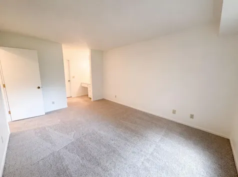 2601 Setter Circle Mound MN 55364