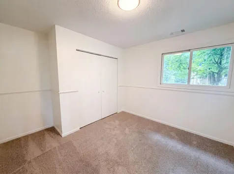2601 Setter Circle Mound MN 55364