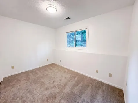 2601 Setter Circle Mound MN 55364