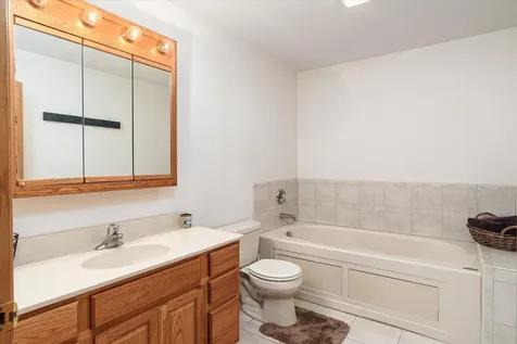 240 Red Apple Drive La Crescent MN 55947