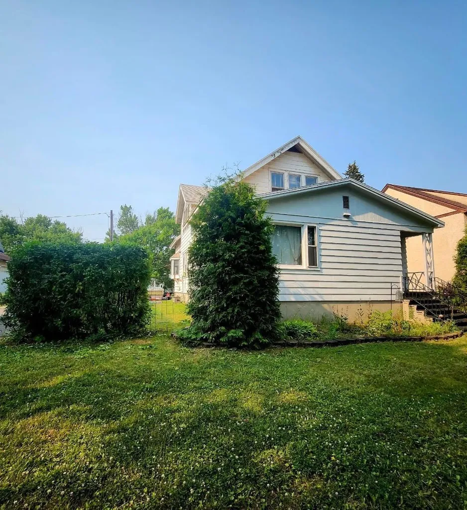 419 9th Street S Virginia MN 55792