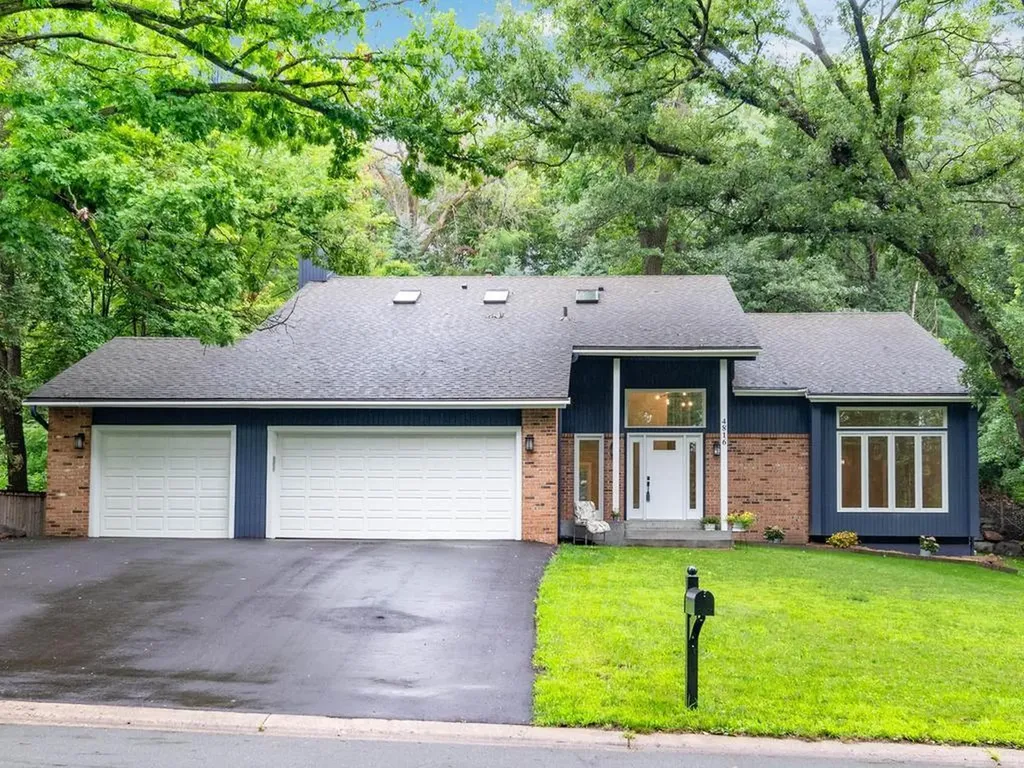 4816 Kingsdale Drive Bloomington MN 55437