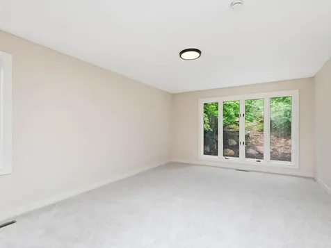 4816 Kingsdale Drive Bloomington MN 55437