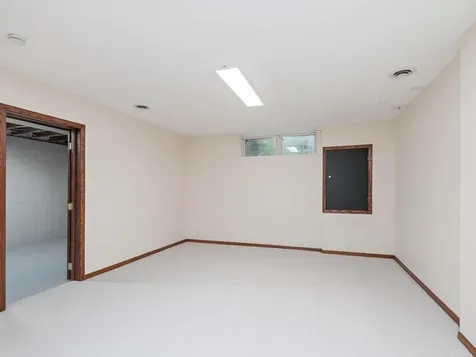 4816 Kingsdale Drive Bloomington MN 55437