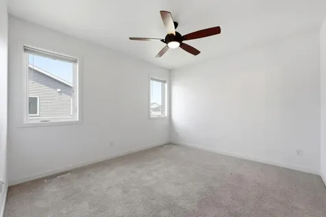 303B Torontos Court Hillsboro ND 58045