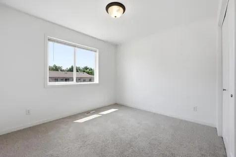 303B Torontos Court Hillsboro ND 58045