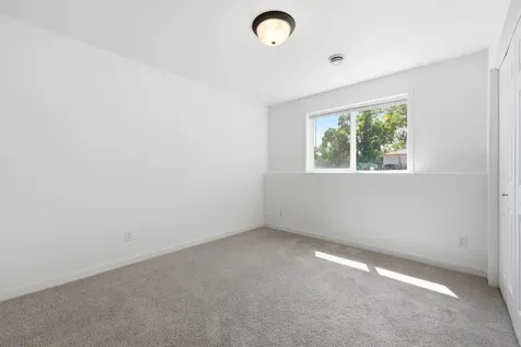 303B Torontos Court Hillsboro ND 58045