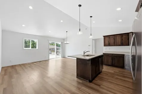 303B Torontos Court Hillsboro ND 58045