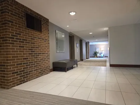 1235 Yale Place Minneapolis MN 55403