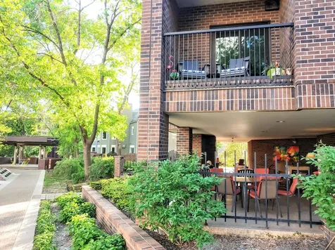 1235 Yale Place Minneapolis MN 55403