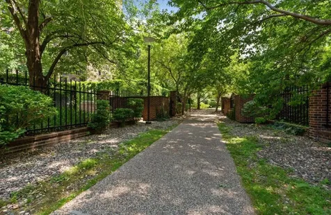 1235 Yale Place Minneapolis MN 55403