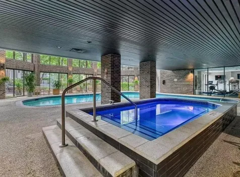 1235 Yale Place Minneapolis MN 55403