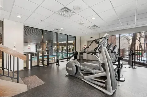 1235 Yale Place Minneapolis MN 55403